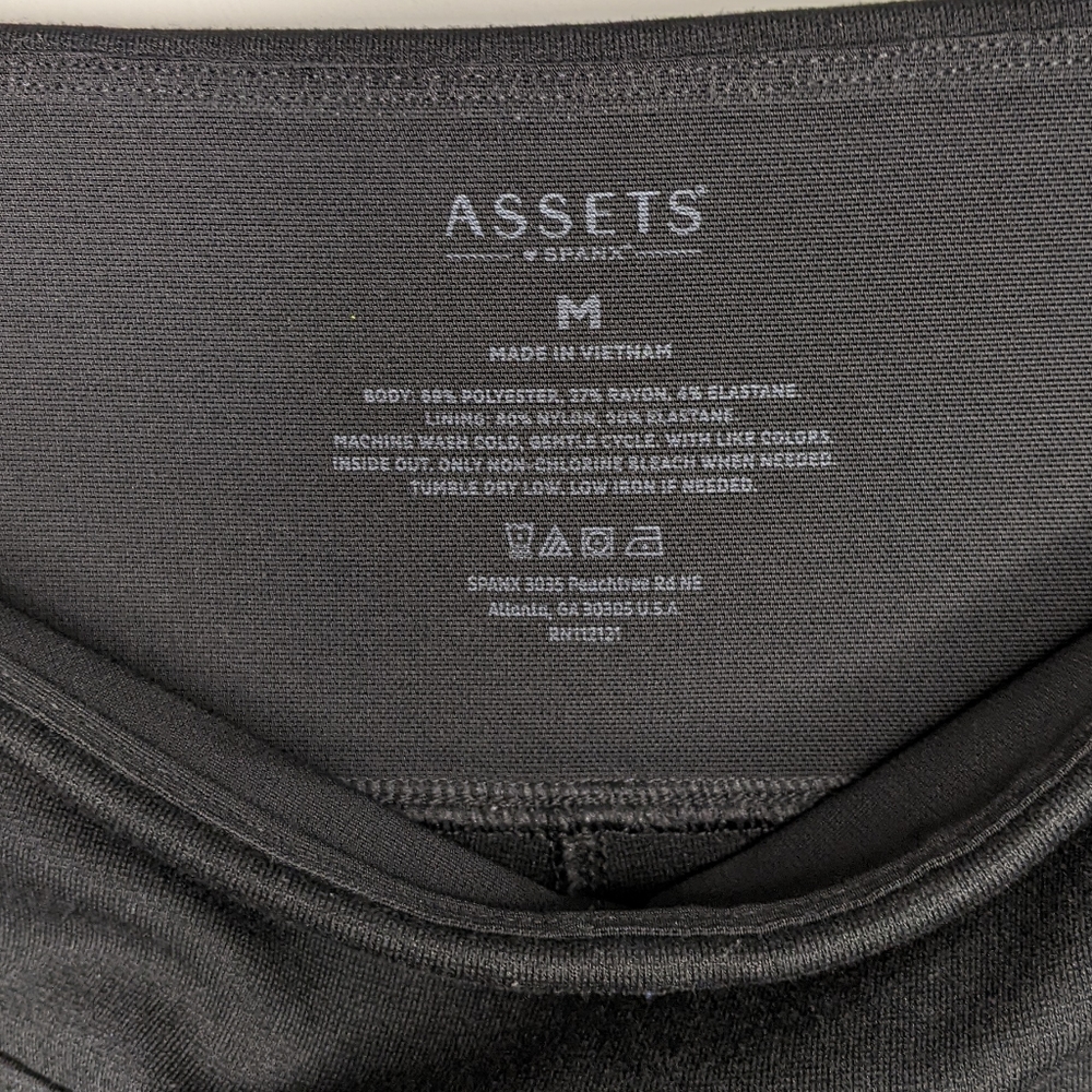 Assets by Spanx Black High Rise Leggings - Picture 7 of 7